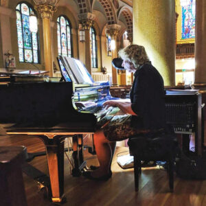 Read more about the article Cambridge Composer to Premiere Intricate New Sacred Work in Boston