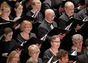 Read more about the article Pilgrim Festival Chorus Presents “Joyeux Noël” Holiday Concerts