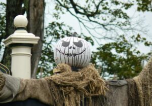 Read more about the article Visit these 12 Halloween towns that aren’t Salem